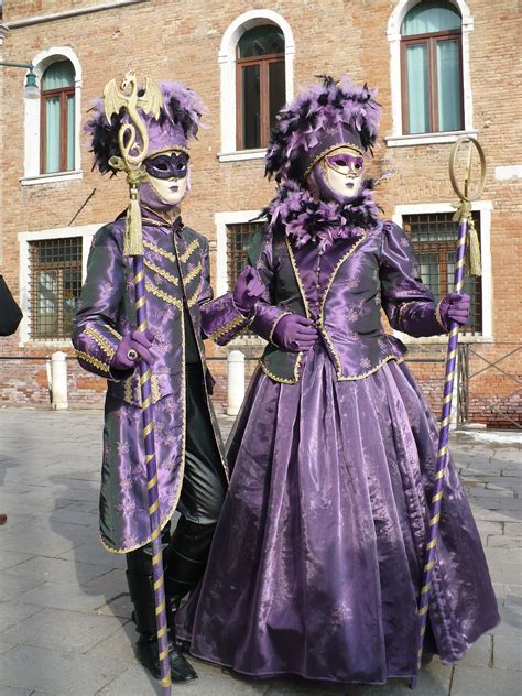 venice carnevale costumes